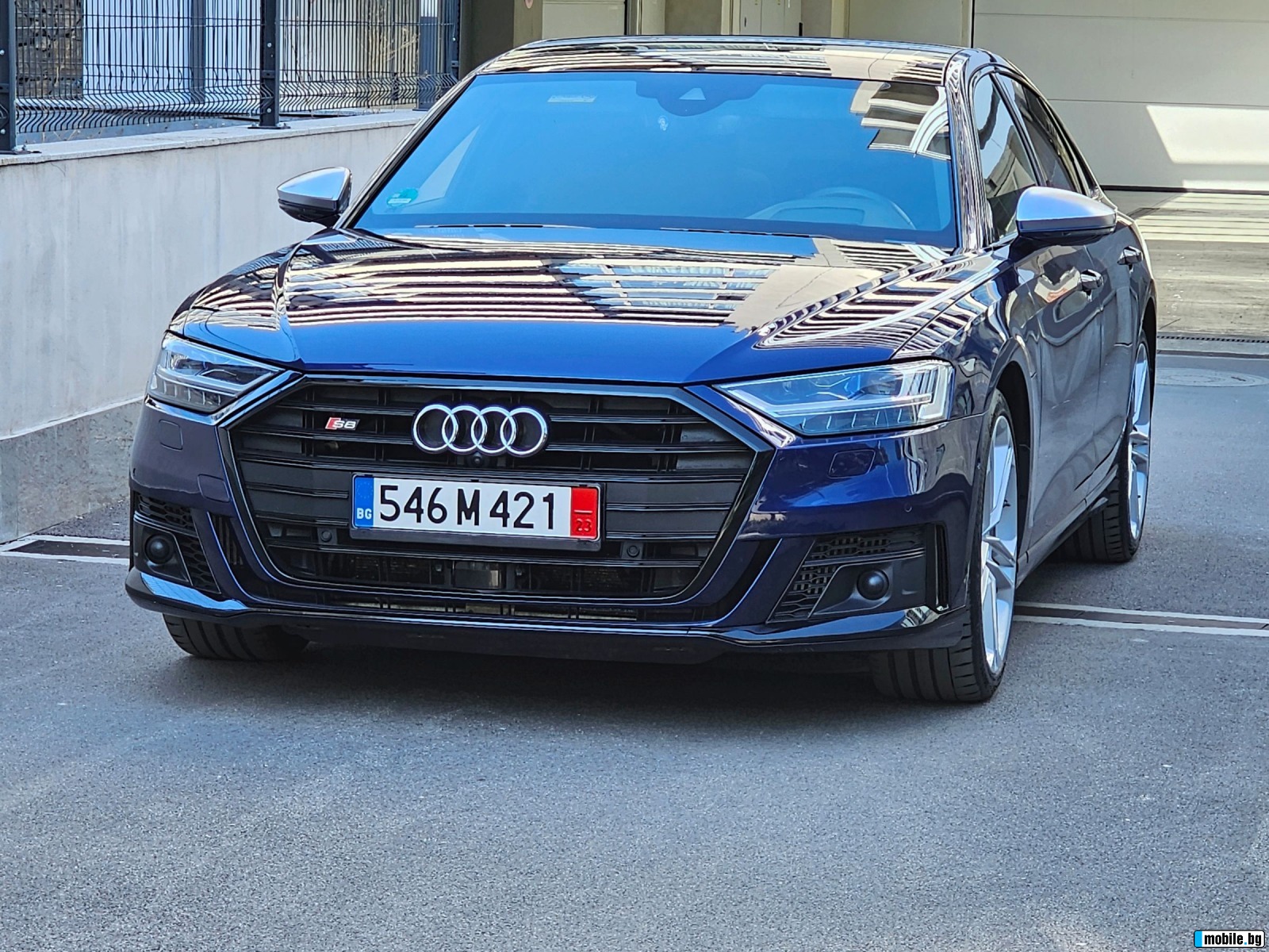 Audi S8 Audi S8 * HD MATRIX* 360CAM* Distronic Plus* CERAM | Mobile.bg   7
