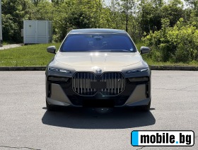 BMW i7 xDrive 60/M-SPORT/THEATRE SCREEN/ICONIG GLOW/B&W/ | Mobile.bg   2