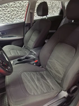 Kia Ceed 1.6CRDI* 2018г* 136к.с* РЕГ* 6В* КЛИМА* МУЛТИ | Auto.bg — изображение 12 Kia Ceed 1.6CRDI* 2018г* 136к.с* РЕГ* 6В* КЛИМА* МУЛТИ | Auto.bg — изображение 12