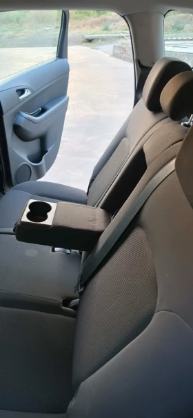 Chevrolet Orlando - 5005 € - 36378229 11 | Car24.bg Chevrolet Orlando - 5005 € - 36378229 11