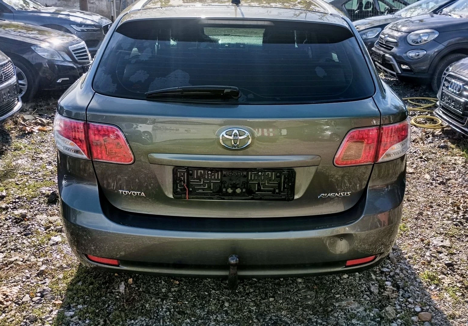 Toyota Avensis AUTOMAT, NAVI, KAMERA - изображение 5 | Auto.bg Toyota Avensis AUTOMAT, NAVI, KAMERA - изображение 5