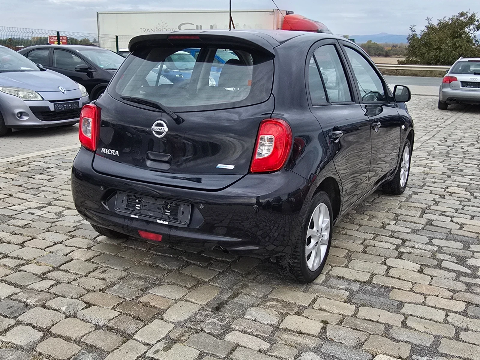 Nissan Micra 1.2i 80кс EURO 5B - изображение 6 | Auto.bg Nissan Micra 1.2i 80кс EURO 5B - изображение 6