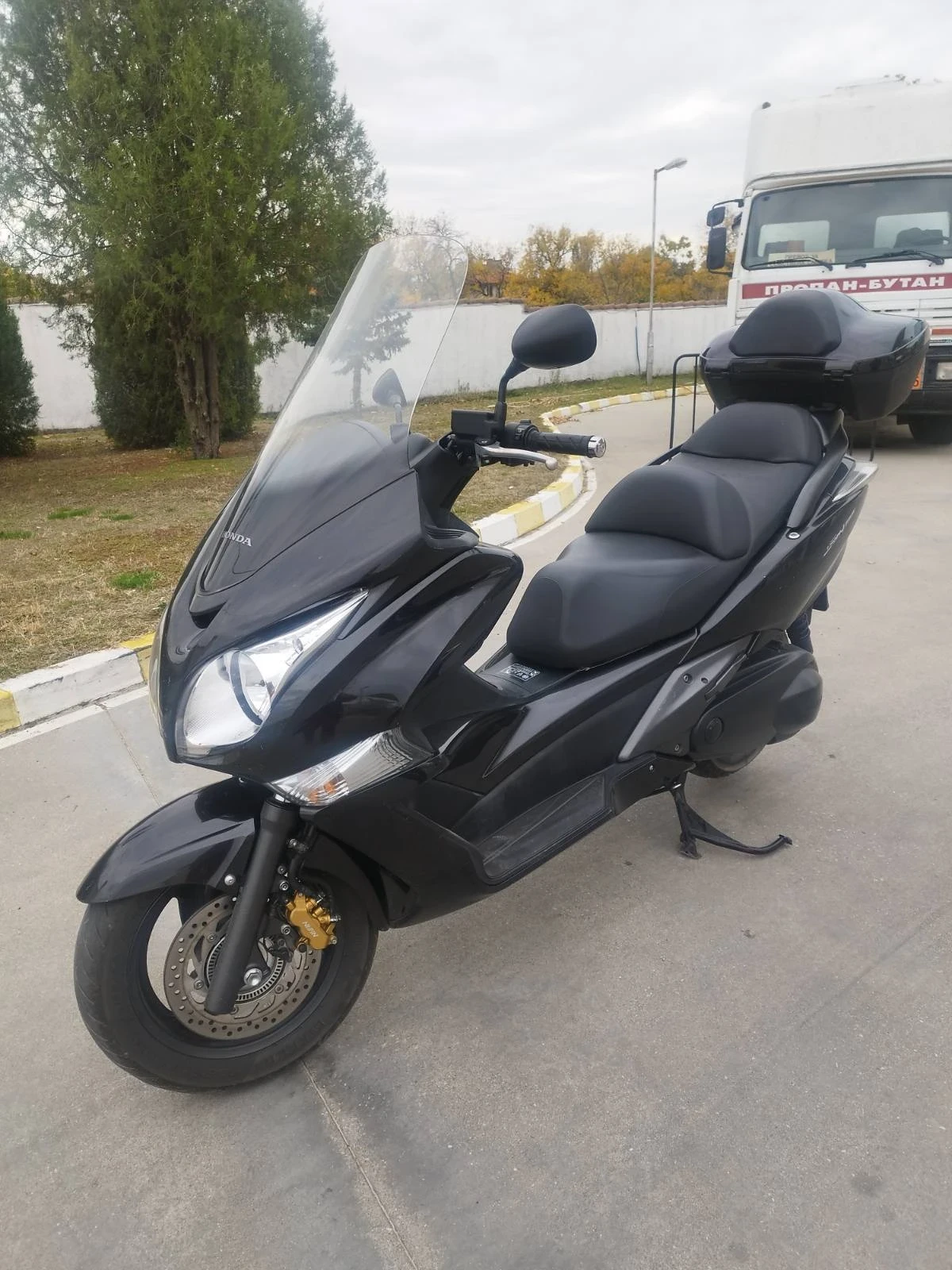 Honda Silver Wing  - изображение 9 | Auto.bg Honda Silver Wing  - изображение 9