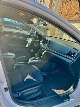 Hyundai Elantra FWD * * CARFAX * * АВТОКРЕДИТ - 19999 лв. / 10225.33 € - 44398843 16 | Car24.bg Hyundai Elantra FWD * * CARFAX * * АВТОКРЕДИТ - 19999 лв. / 10225.33 € - 44398843 16