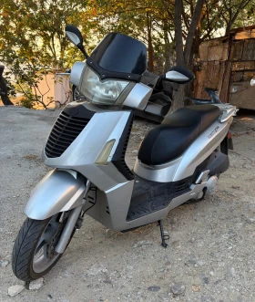 Kymco People undefined | Auto.bg — изображение 2 Kymco People undefined | Auto.bg — изображение 2