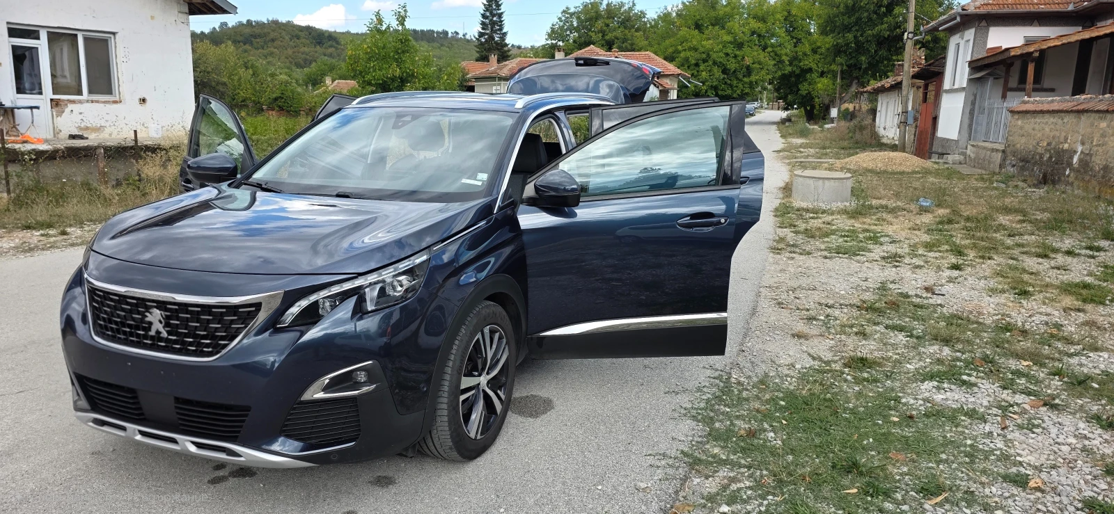 Peugeot 5008 2.0 HDI 177 к.с. ЕАТ8 Allure - изображение 3 | Auto.bg Peugeot 5008 2.0 HDI 177 к.с. ЕАТ8 Allure - изображение 3