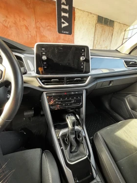 VW T-Roc - 26900 € / 52611.83 лв. - 60187444 3 | Car24.bg VW T-Roc - 26900 € / 52611.83 лв. - 60187444 3