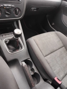 VW Golf - 2309 € / 4516.01 лв. - 19340134 8 | Car24.bg VW Golf - 2309 € / 4516.01 лв. - 19340134 8