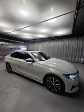 BMW 320 d * ПОДГРЕВ * ЛЮК * КАМЕРА * 81700 КИЛОМЕТРА | Auto.bg — изображение 6 BMW 320 d * ПОДГРЕВ * ЛЮК * КАМЕРА * 81700 КИЛОМЕТРА | Auto.bg — изображение 6