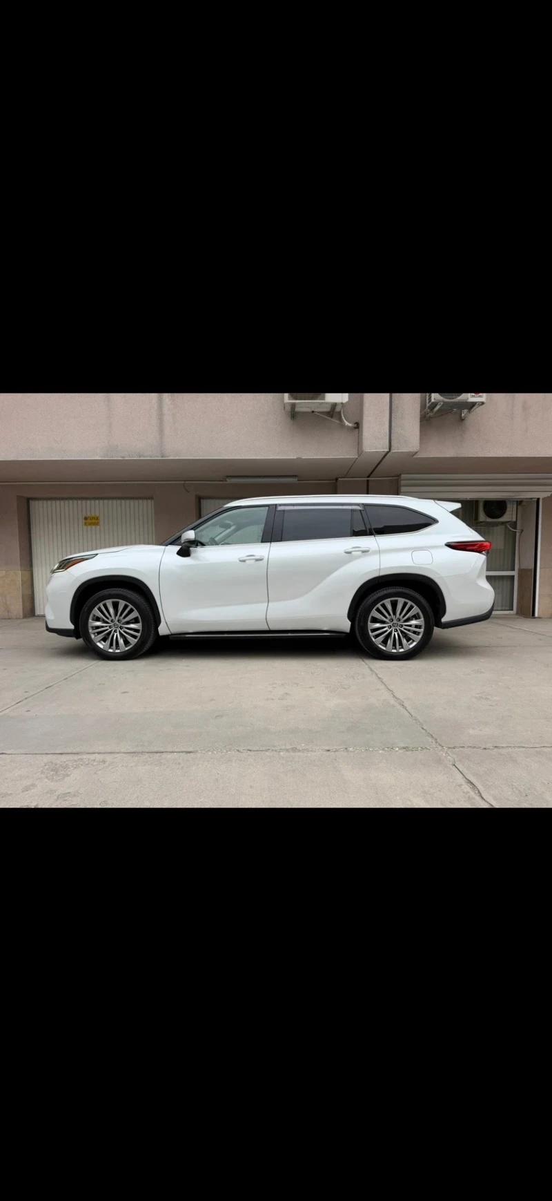 Toyota Highlander 2.5 hybrid - 48899 € - 50312039 1 | Car24.bg Toyota Highlander 2.5 hybrid - 48899 € - 50312039 1