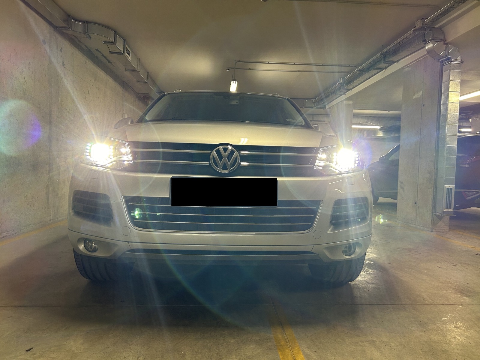 VW Touareg 3.0 TDI - [1] 