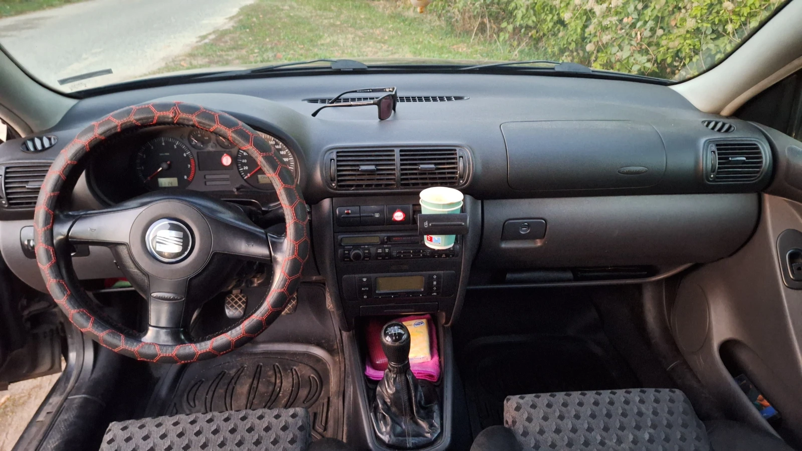 Seat Leon 1.6 бензин / газ - изображение 10 | Auto.bg Seat Leon 1.6 бензин / газ - изображение 10