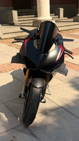 Ducati Panigale V4S | Auto.bg — изображение 12 Ducati Panigale V4S | Auto.bg — изображение 12