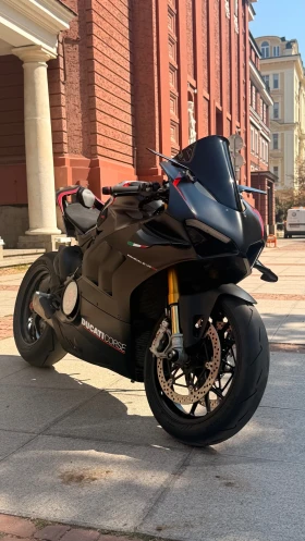 Ducati Panigale V4S | Auto.bg — изображение 13 Ducati Panigale V4S | Auto.bg — изображение 13