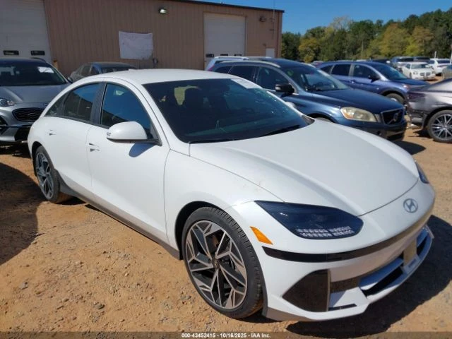 Hyundai Ioniq 6 SEL AWD* KEYLESS* BLIND SPOT - 19000 € / 37160.77 лв. - 91248032 1 | Car24.bg Hyundai Ioniq 6 SEL AWD* KEYLESS* BLIND SPOT - 19000 € / 37160.77 лв. - 91248032 1