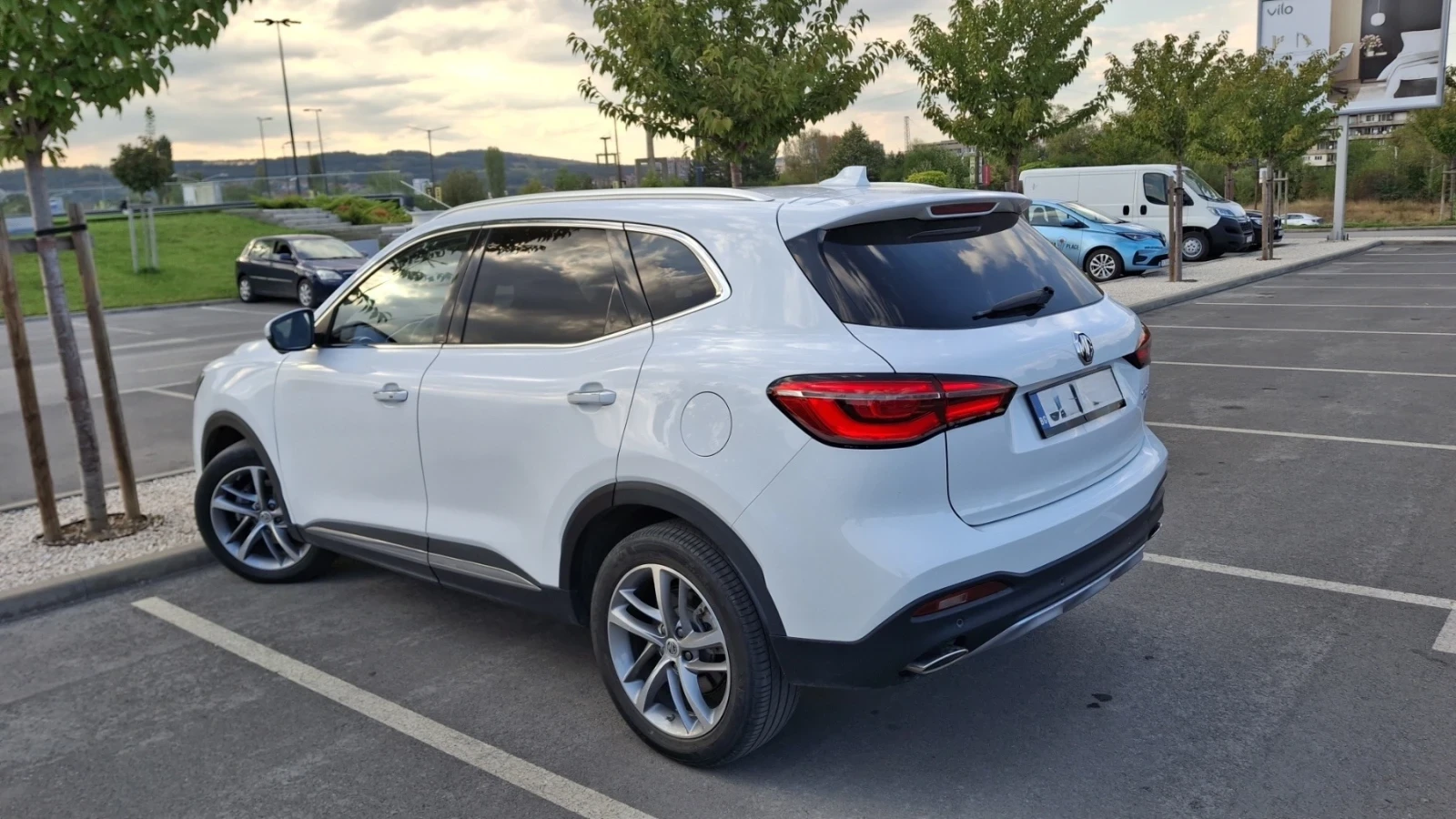 Mg EHS Plug in Hybrid | Auto.bg — изображение 1 Mg EHS Plug in Hybrid | Auto.bg — изображение 1