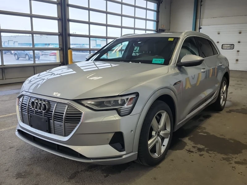 Audi E-Tron * PROGRESSIV * CARFAX * БЕЗ ПЪРВОНАЧАЛНА ВНОСКА - 39000 лв. / 19940.38 € - 25193977 1 | Car24.bg Audi E-Tron * PROGRESSIV * CARFAX * БЕЗ ПЪРВОНАЧАЛНА ВНОСКА - 39000 лв. / 19940.38 € - 25193977 1
