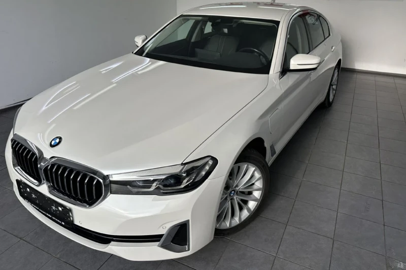 BMW 530E Luxury xDrive.Kamera.Led.Navi.Acc - 56500 лв. / 28887.99 € - 23073220 1 | Car24.bg BMW 530E Luxury xDrive.Kamera.Led.Navi.Acc - 56500 лв. / 28887.99 € - 23073220 1