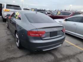 Audi S5 * PREMIUM * CARFAX * ЦЕНА ДО БЪЛГАРИЯ - 18600 лв. / 9510.03 € - 49896542 4 | Car24.bg Audi S5 * PREMIUM * CARFAX * ЦЕНА ДО БЪЛГАРИЯ - 18600 лв. / 9510.03 € - 49896542 4