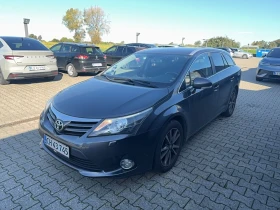 Toyota Avensis 1.8 Бензин