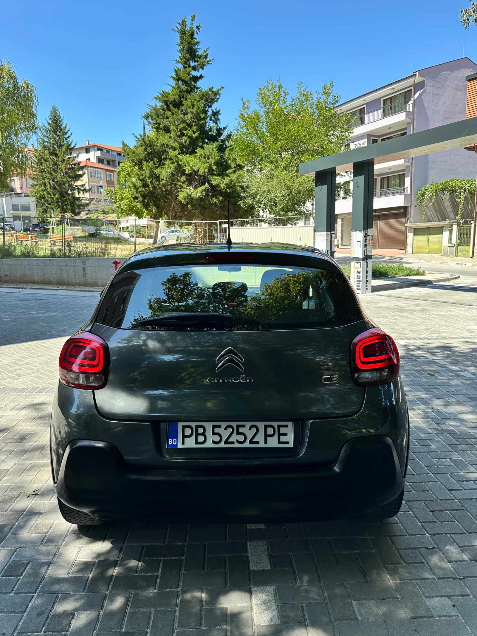 Citroen C3 1.6HDi AirBump CarPlay Обслужен реални км  - изображение 5 | Auto.bg Citroen C3 1.6HDi AirBump CarPlay Обслужен реални км  - изображение 5