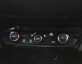 Opel Corsa 51KWh/LED/Camera - 23950 лв. / 12245.44 € - 11421510 14 | Car24.bg Opel Corsa 51KWh/LED/Camera - 23950 лв. / 12245.44 € - 11421510 14