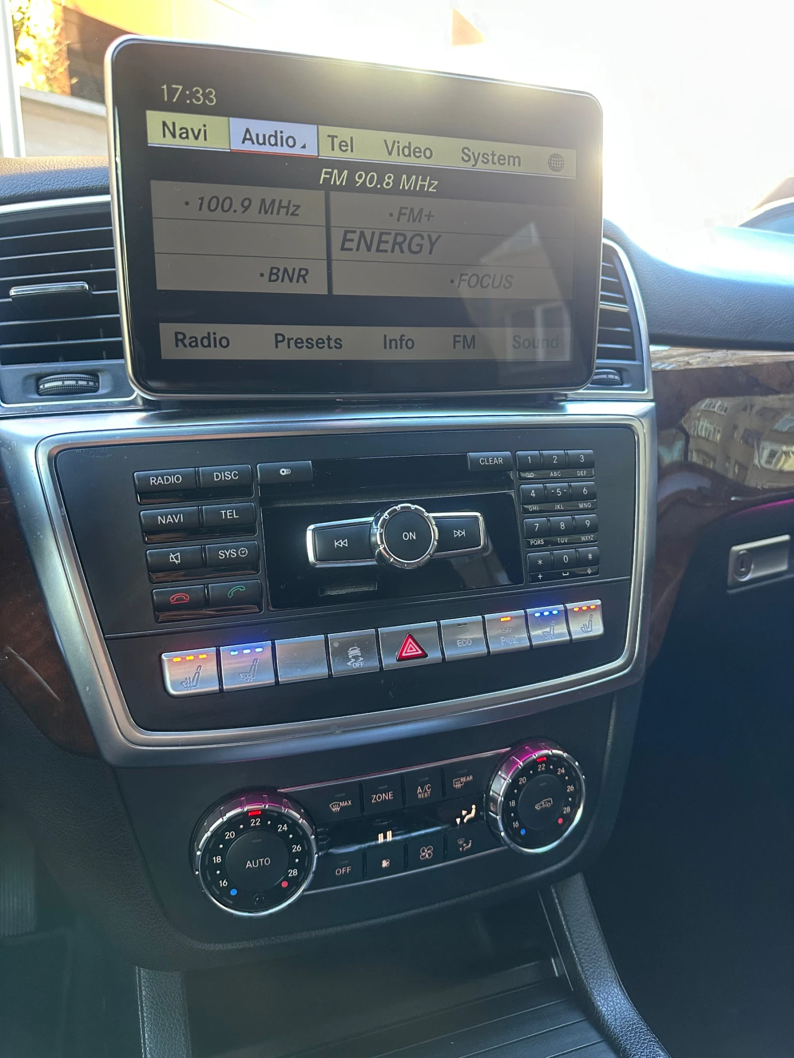 Mercedes-Benz ML 350 Amg , подгрев , обдухване, Панорама - изображение 10 | Auto.bg Mercedes-Benz ML 350 Amg , подгрев , обдухване, Панорама - изображение 10