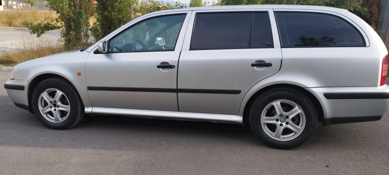 Skoda Octavia 1.9 TDI 110 к.с. - 3990 лв. / 2040.05 € - 41794613 1 | Car24.bg Skoda Octavia 1.9 TDI 110 к.с. - 3990 лв. / 2040.05 € - 41794613 1