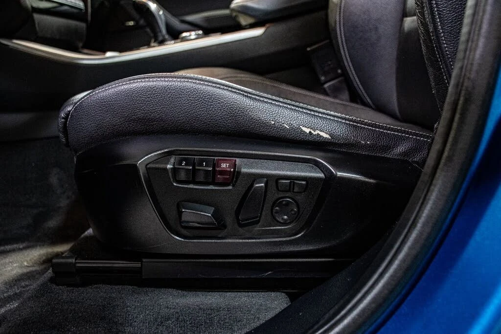 BMW X4 М40i* ПАНОРАМА* ПАМЕТ* ПОДГРЕВ* КОЖА* КАМЕРА - изображение 9 | Auto.bg BMW X4 М40i* ПАНОРАМА* ПАМЕТ* ПОДГРЕВ* КОЖА* КАМЕРА - изображение 9