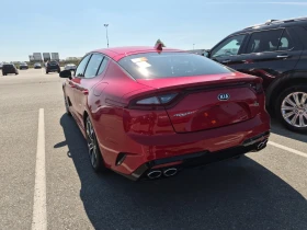 Kia Stinger GT LIMITED / CARFAX / DISTRONIC / 360 / АВТОКРЕДИТ | Auto.bg — изображение 4 Kia Stinger GT LIMITED / CARFAX / DISTRONIC / 360 / АВТОКРЕДИТ | Auto.bg — изображение 4