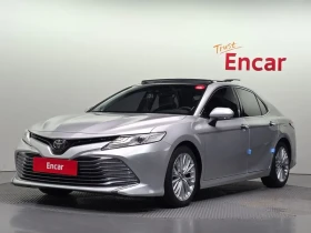 Toyota Camry (Xv70) 2.5