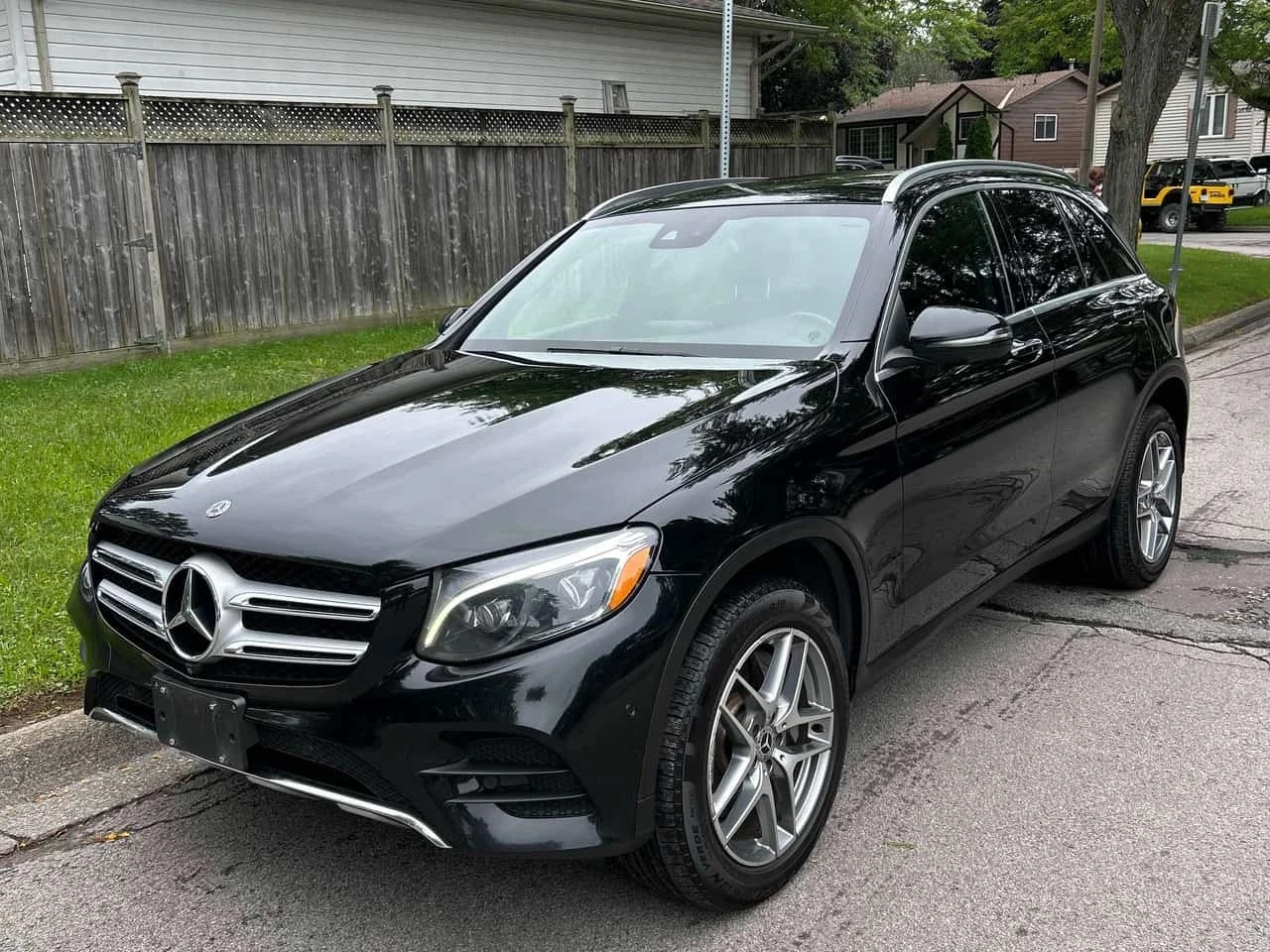 Mercedes-Benz GLC 300 4MATIC | CARFAX | БЕЗ ИНЦИДЕНТИ | Auto.bg — изображение 1 Mercedes-Benz GLC 300 4MATIC | CARFAX | БЕЗ ИНЦИДЕНТИ | Auto.bg — изображение 1
