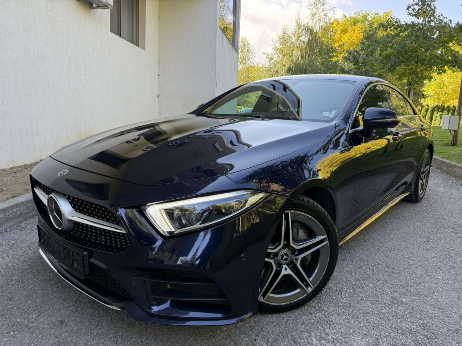 Mercedes-Benz CLS 350 d / 4-MATIC / AMG-OPTIC  - изображение 3 | Auto.bg Mercedes-Benz CLS 350 d / 4-MATIC / AMG-OPTIC  - изображение 3