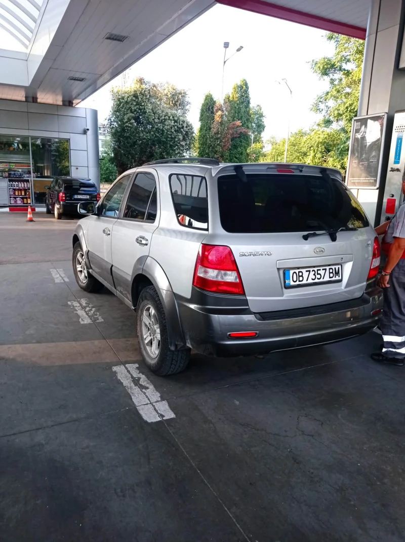 Kia Sorento - 2000 € - 73502293 1 | Car24.bg Kia Sorento - 2000 € - 73502293 1