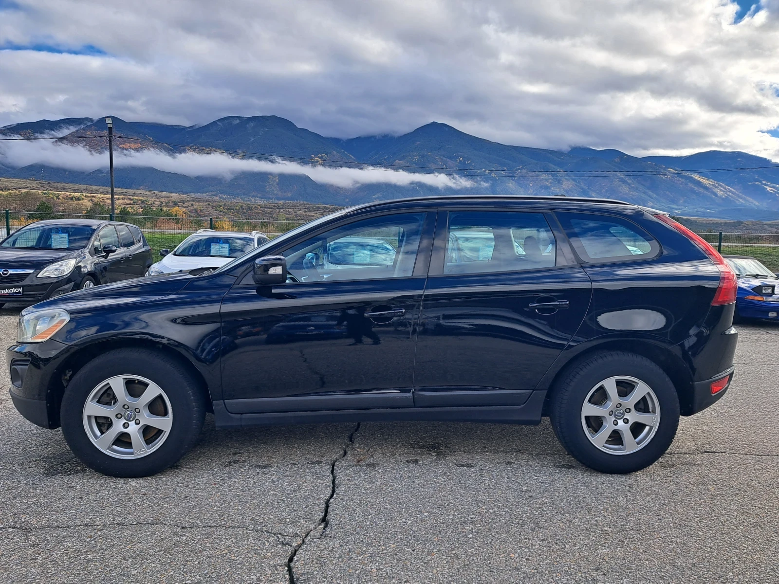 Volvo XC60 2, 4d - изображение 8 | Auto.bg Volvo XC60 2, 4d - изображение 8