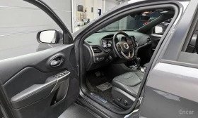 Jeep Cherokee - 23408 € / 45782.07 лв. - 67626295 10 | Car24.bg Jeep Cherokee - 23408 € / 45782.07 лв. - 67626295 10