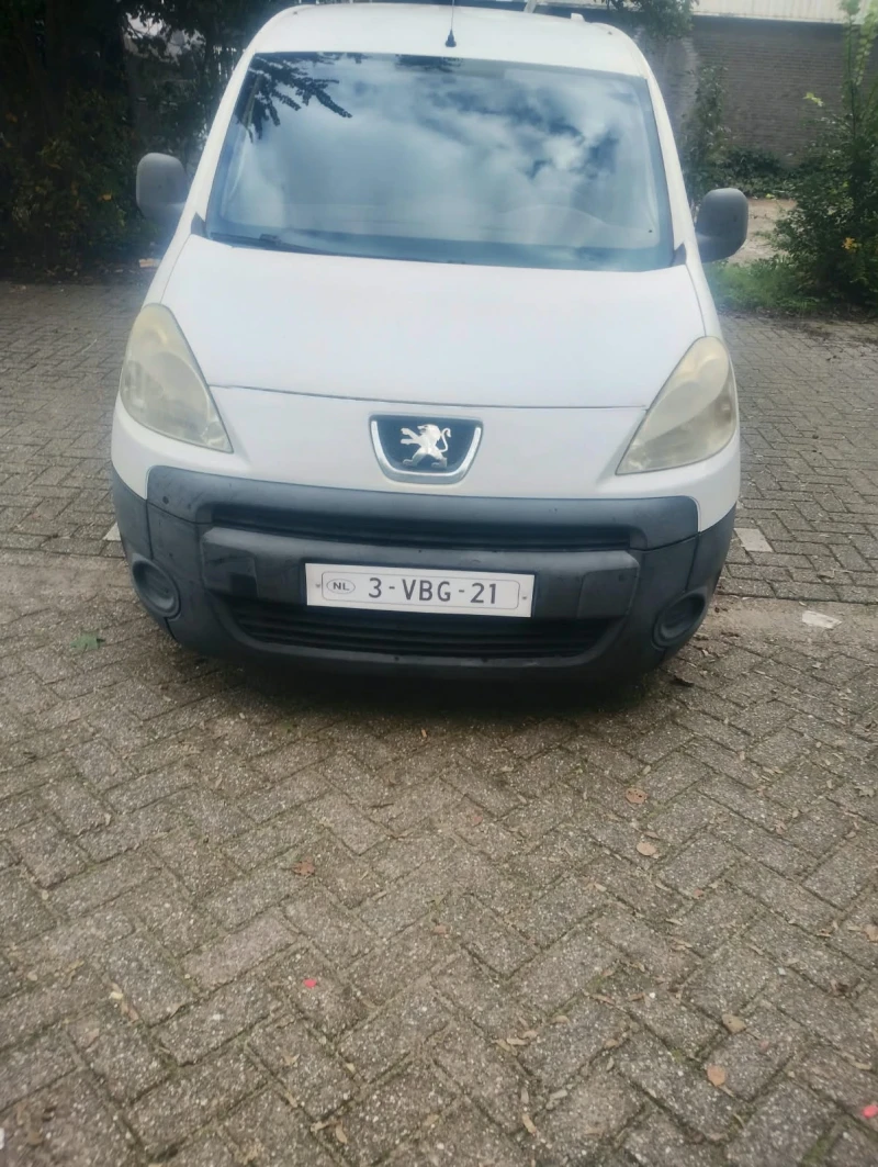 Peugeot Partner 1.6HDi - 2800 € - 72172009 1 | Car24.bg Peugeot Partner 1.6HDi - 2800 € - 72172009 1