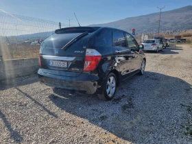 Honda Fr-v 2.2CDTI ЕВРО4 КЛИМАТРОНИК - 2650 € / 5182.95 лв. - 52882002 3 | Car24.bg Honda Fr-v 2.2CDTI ЕВРО4 КЛИМАТРОНИК - 2650 € / 5182.95 лв. - 52882002 3