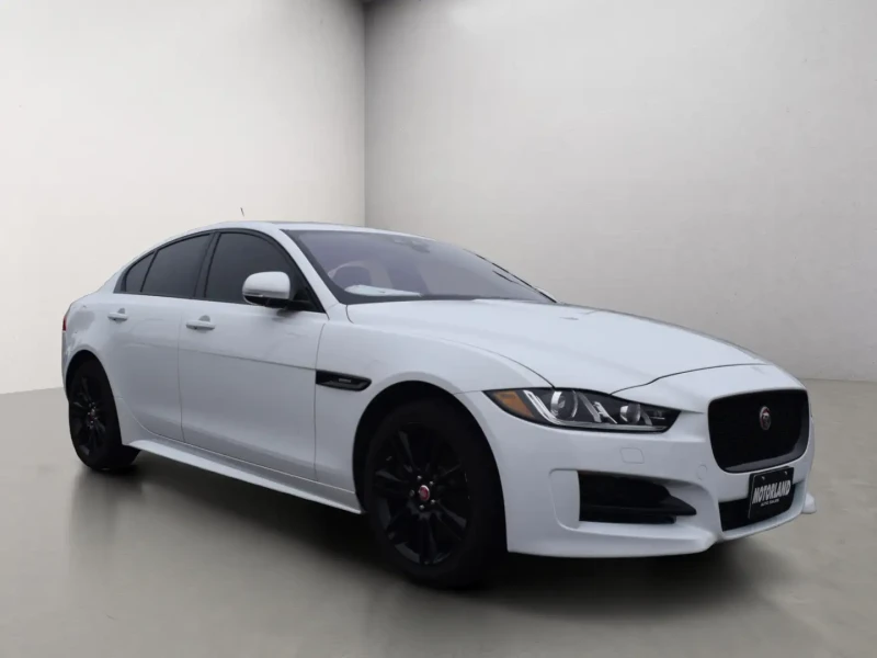 Jaguar XE R-Sport AWD - 14800 € / 28946.28 лв. - 16971947 1 | Car24.bg Jaguar XE R-Sport AWD - 14800 € / 28946.28 лв. - 16971947 1