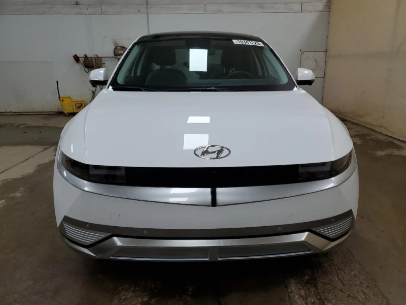 Hyundai Ioniq 5 LIMITED* LONG RANGE* 4X4* HEAD-UP* DISTRONIC* CAM - 22700 € / 44397.34 лв. - 76776248 1 | Car24.bg Hyundai Ioniq 5 LIMITED* LONG RANGE* 4X4* HEAD-UP* DISTRONIC* CAM - 22700 € / 44397.34 лв. - 76776248 1