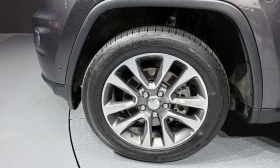 Jeep Cherokee 3.6 Limited/МК2/ПАНОРАМА/ПОДГРЕВ/ОБДУХ/ | Auto.bg — изображение 5 Jeep Cherokee 3.6 Limited/МК2/ПАНОРАМА/ПОДГРЕВ/ОБДУХ/ | Auto.bg — изображение 5