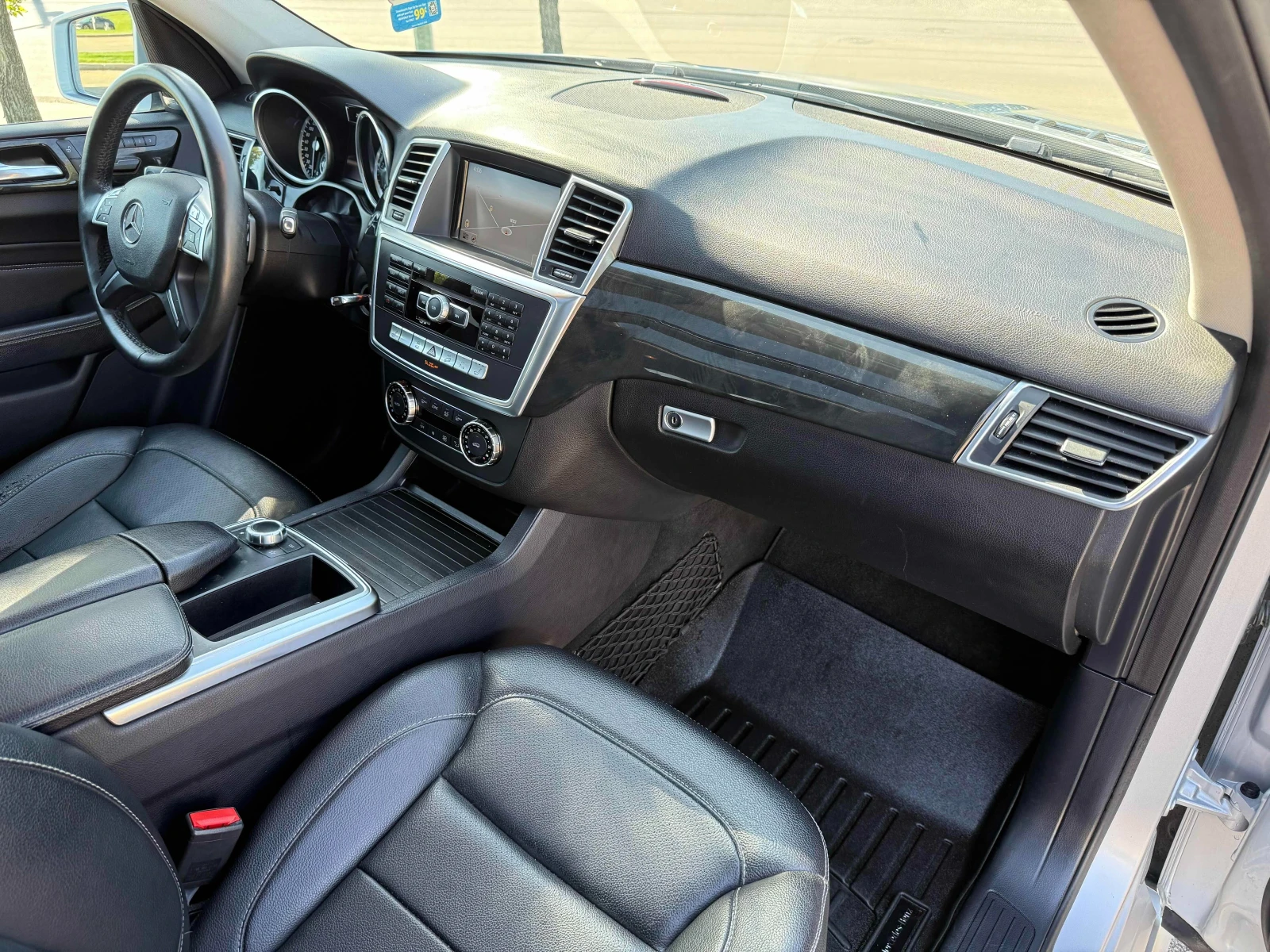 Mercedes-Benz ML 350 BLUETEC * * CARFAX * * АВТО КРЕДИТ * *  - изображение 8 | Auto.bg Mercedes-Benz ML 350 BLUETEC * * CARFAX * * АВТО КРЕДИТ * *  - изображение 8