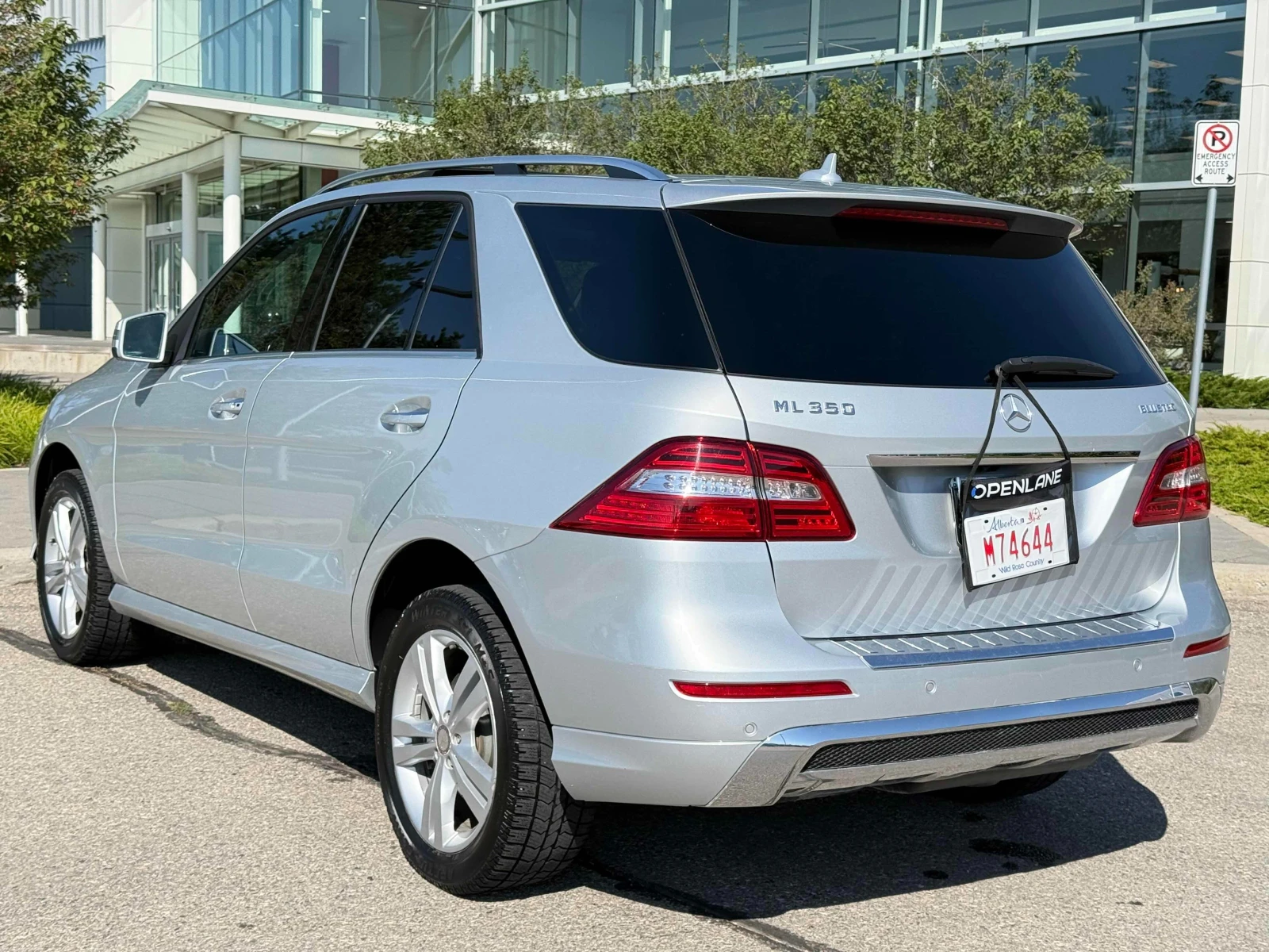 Mercedes-Benz ML 350 BLUETEC * * CARFAX * * АВТО КРЕДИТ * *  - изображение 5 | Auto.bg Mercedes-Benz ML 350 BLUETEC * * CARFAX * * АВТО КРЕДИТ * *  - изображение 5