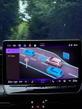 VW Golf 8.5 R-line 2.0TDI DSG MATRIX - 31500 € / 61608.64 лв. - 14102709 9 | Car24.bg VW Golf 8.5 R-line 2.0TDI DSG MATRIX - 31500 € / 61608.64 лв. - 14102709 9