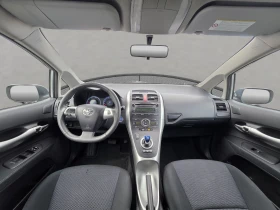 Toyota Auris 1.8 Hybrid 99hp | Auto.bg — изображение 9 Toyota Auris 1.8 Hybrid 99hp | Auto.bg — изображение 9