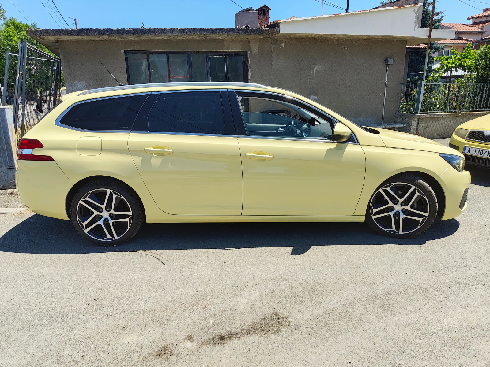 Peugeot 308 SW - изображение 3 | Auto.bg Peugeot 308 SW - изображение 3