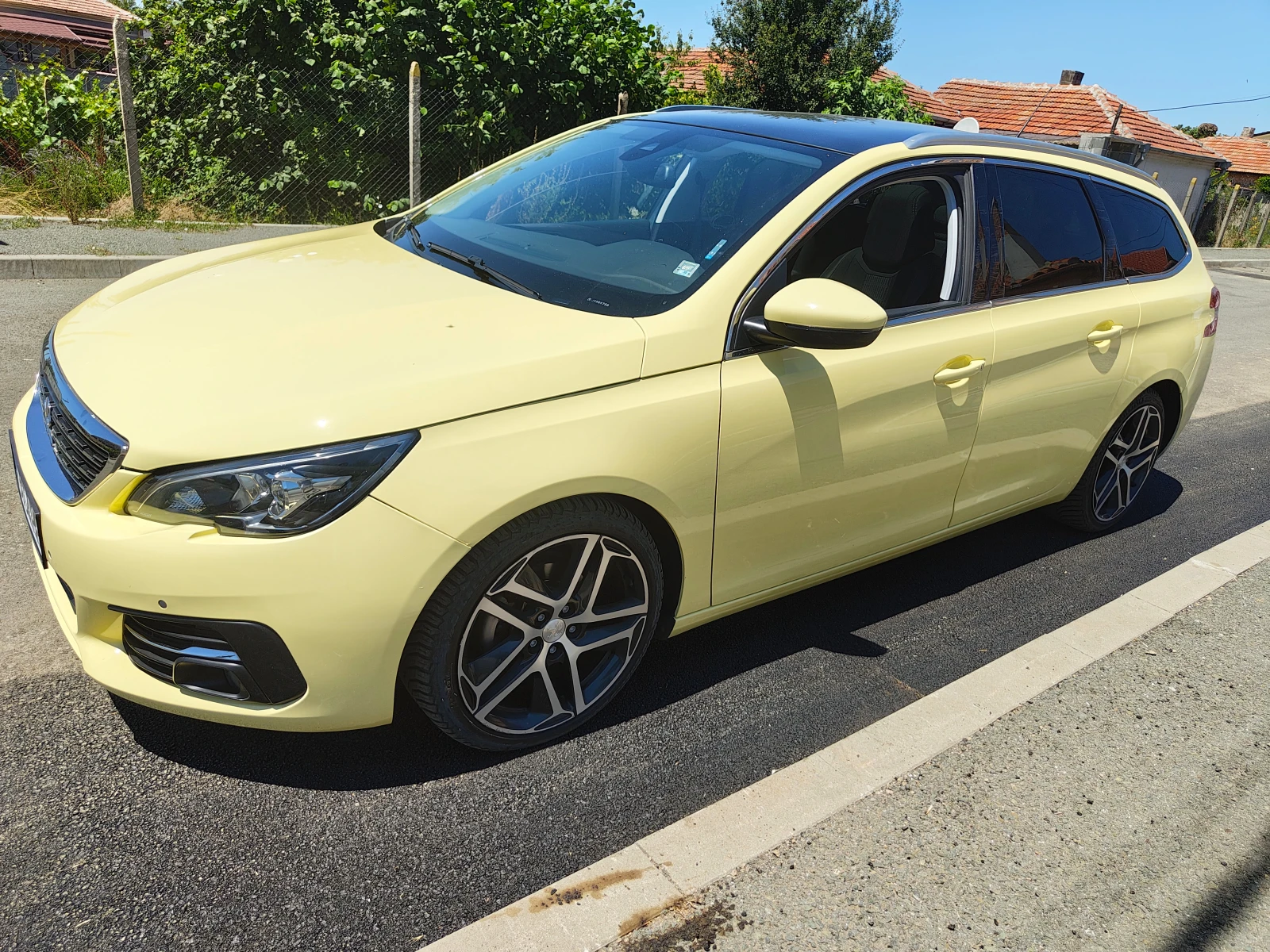 Peugeot 308 SW - изображение 6 | Auto.bg Peugeot 308 SW - изображение 6