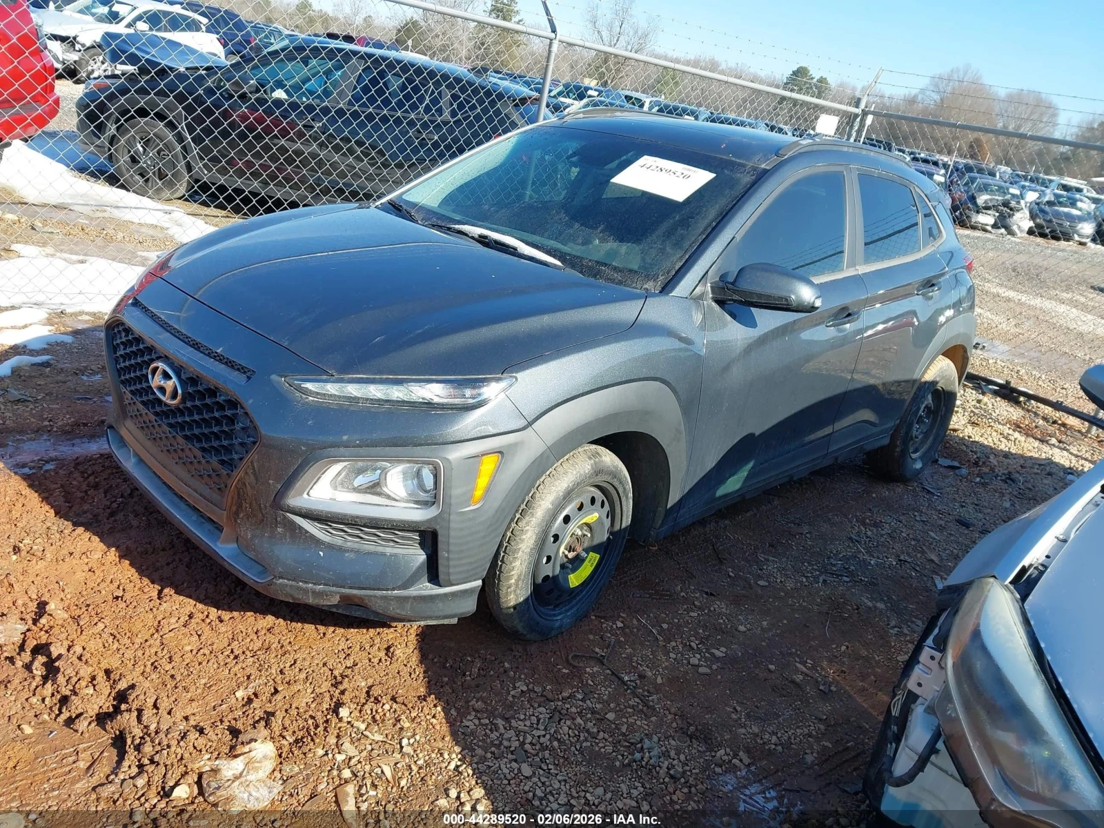 Hyundai Kona 2.0* Става на газ | Auto.bg — изображение 1 Hyundai Kona 2.0* Става на газ | Auto.bg — изображение 1