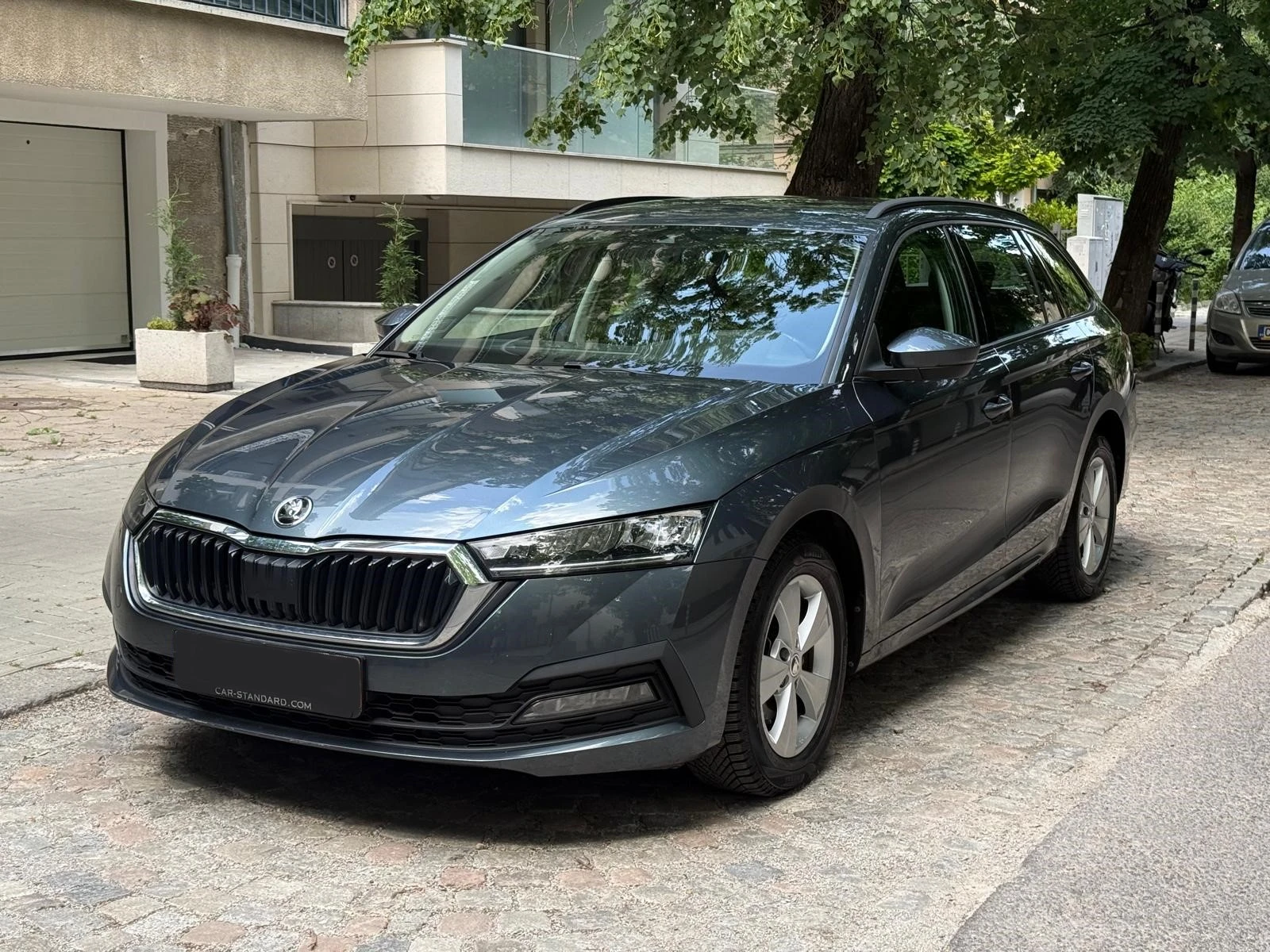 Skoda Octavia 2.0 TDI | Auto.bg — изображение 1 Skoda Octavia 2.0 TDI | Auto.bg — изображение 1