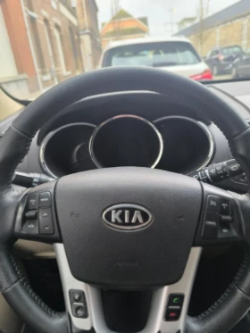 Kia Sorento - 7400 € / 14473.14 лв. - 55852567 13 | Car24.bg Kia Sorento - 7400 € / 14473.14 лв. - 55852567 13